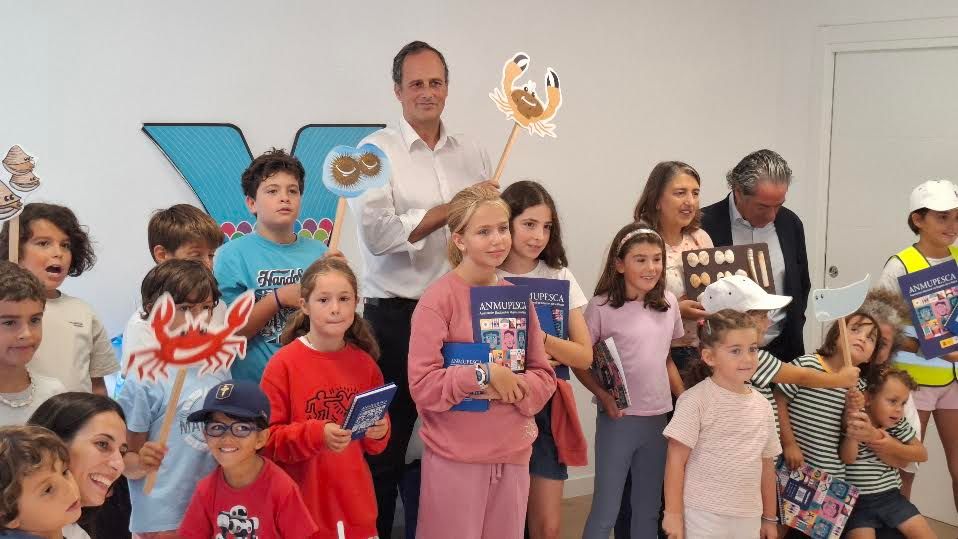 El Puerto de Vigo pone en marcha un "Campamento de Verano Piloto" para promover la conciliación y poner en valor su actividad pesquera