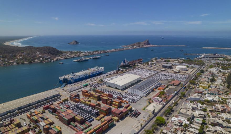Terminal Marítima de Mazatláncrece en 2025 y suma operaciones de alta complejidad