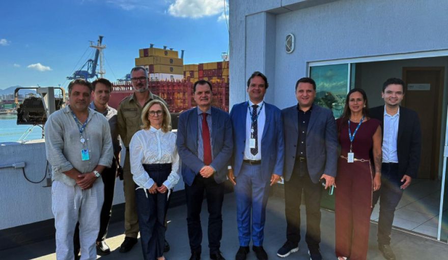 El Puerto de Itajaí negocia la apertura de nuevos mercados europeos para el banano de Santa Catarina