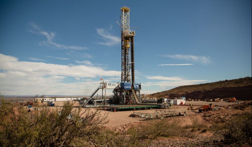 Vaca Muerta consolida su liderazgo y lleva la producción petrolera a un nuevo máximo
