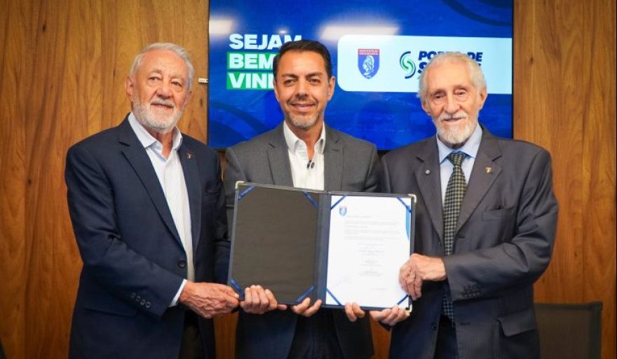 El Puerto de Santos firma acuerdos técnicos para modernizar infraestructura y avanzar en economía azul