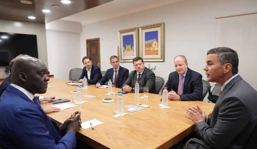 Paraguay presenta a la IFC una cartera de proyectos estratégicos para atraer inversiones privadas