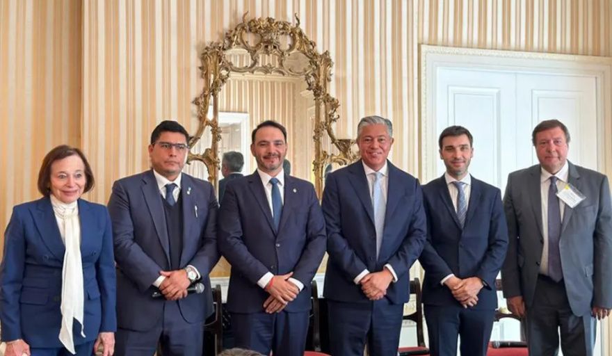 En Estados Unidos, el Gobernador Figueroa inició una agenda para promocionar a Neuquén y atraer inversiones