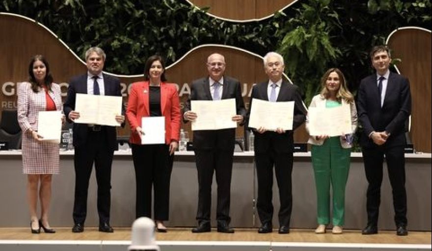 BID impulsa una plataforma para fortalecer la logística de minerales críticos en América Latina