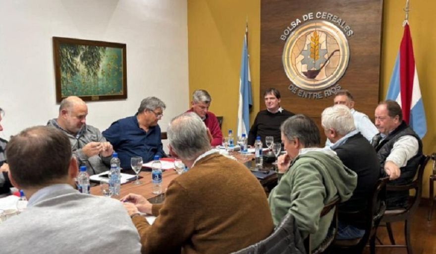 Diego Camuñas asumió como nuevo presidente de la Bolsa de Cereales de Entre Ríos