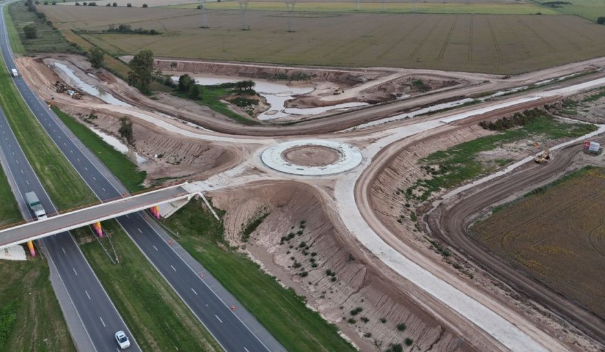 El desvío de tránsito pesado a los puertos de Timbúes alcanza el 90% de avance