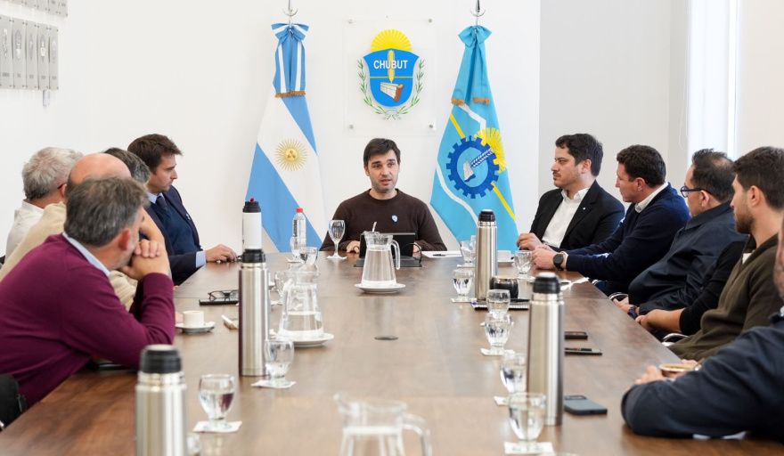 Chubut invertirá más de $7.000 millones en el dragado del Puerto de Rawson y el sector privado ampliará el muelle