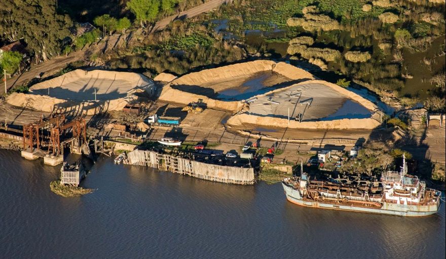 Puerto Ibicuy apunta a convertirse en la principal plataforma logística de insumos para Vaca Muerta