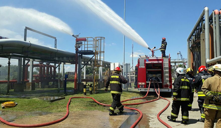 Dock Sud: Coordinan un gran despliegue operativo para entrenar la respuesta ante contingencias químicas