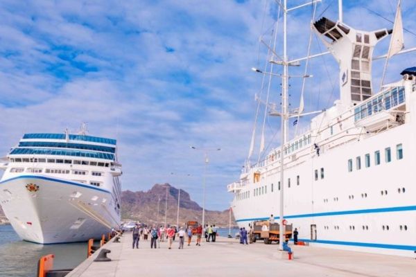 Imagen de portada - 73 Cruise Calls in Mindelo During 2025-2026 Season