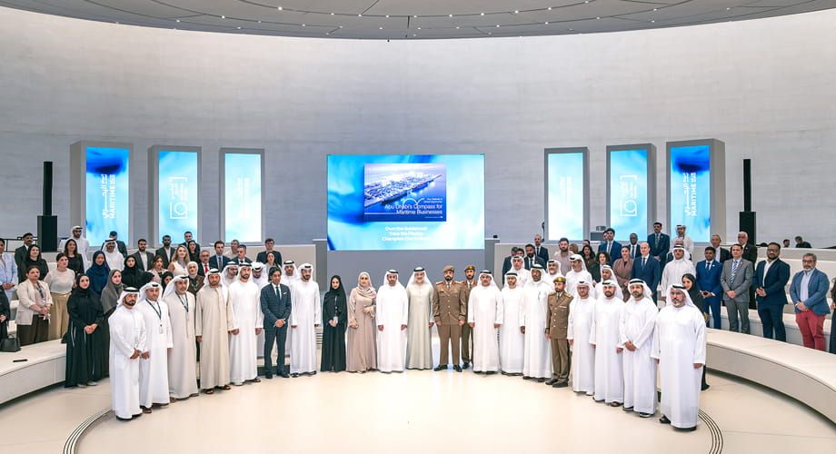 Imagen de portada - Abu Dabi Lanza Guía Marítima para Atraer Empresas Navieras Globales