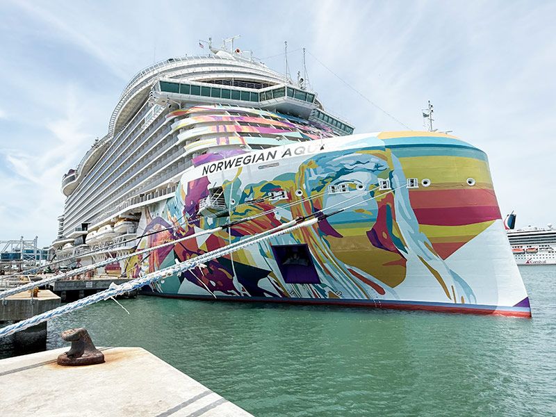 Imagen de portada - Acciones de Cruceros Alcanzan Mínimos de 52 Semanas en Medio de Preocupaciones por el Precio del Combustible