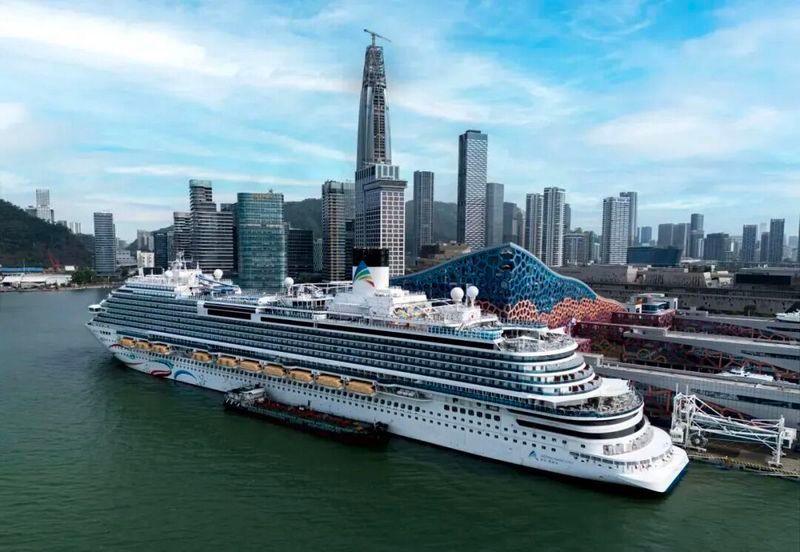 Imagen de portada - Adora Magic City Inicia su Viaje Inaugural desde el Puerto de Shenzhen