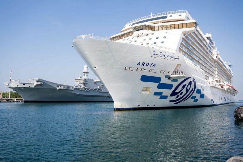 Imagen de portada - Aroya atraca en Tarento como hotel flotante para los Juegos Mediterráneos