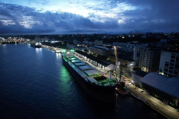 Imagen de portada - Brazil: Infrastructure Investments Increase Bulk Cargo Handling Capacity at the Port of Salvador