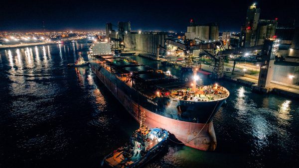 Imagen de portada - Bulker Seralia Loads 68,000 Tons of Soybeans in Puerto Quequén