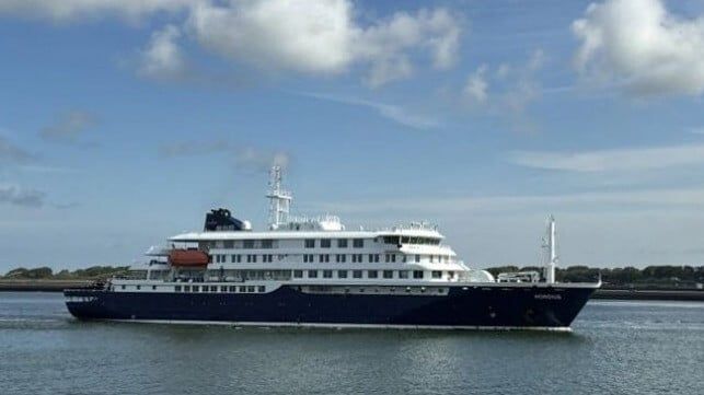 Imagen de portada - Buque de crucero de expedición Hondius retrasado para limpieza adicional