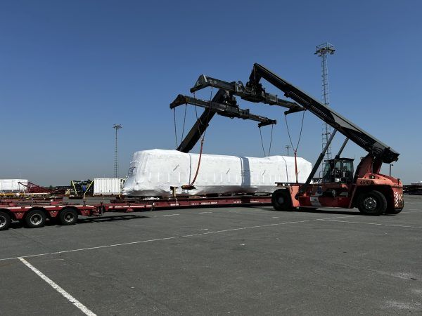 Imagen de portada - COLI Group executes four project cargo operations between continents