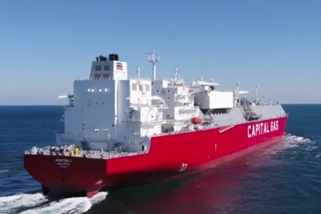 Imagen de portada - Capital Clean Energy Carriers Announces Delivery of LNG Carrier and Medium Gas Carrier