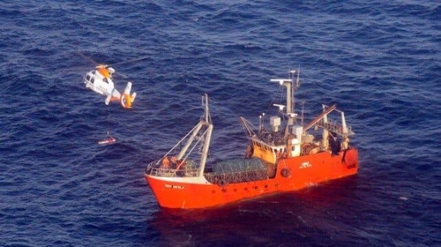 Imagen de portada - Capitán Enfrenta Investigación Después de que Pescador Enferma y Muere Sin Evacuación Médica