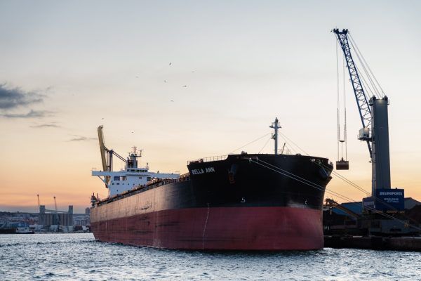 Imagen de portada - Cargo Movement at the Port of Tarragona Grows 6.5% in First Half of 2026