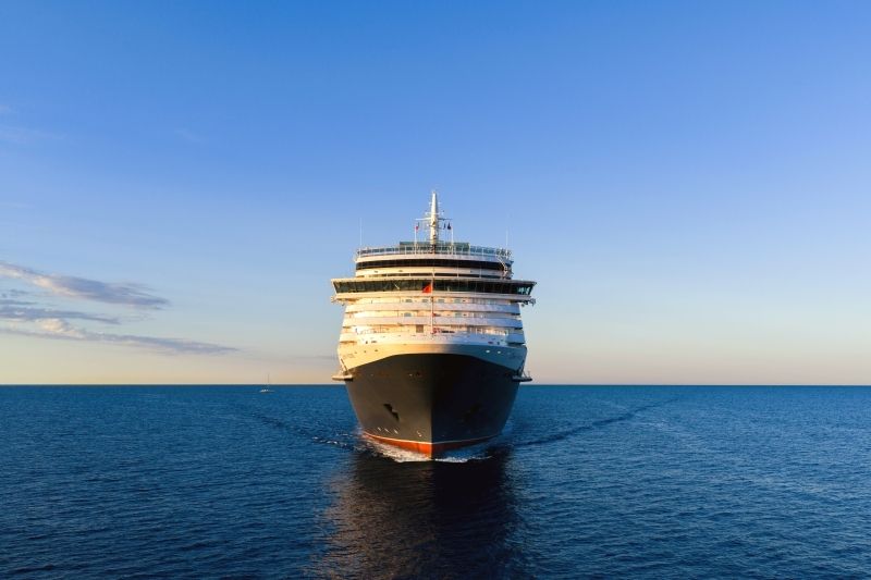 Imagen de portada - Cunard Anuncia Más de 800 Oradores para sus Viajes en Crucero de 2026