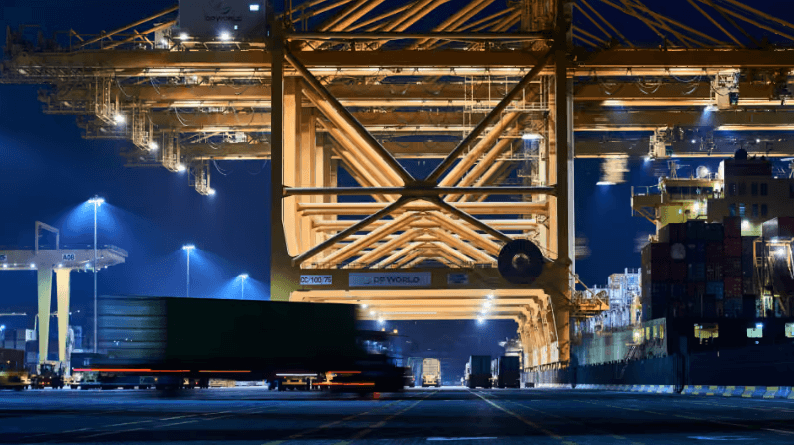 Imagen de portada - DP World Moves 500,000 TEU Through Gulf Land Network