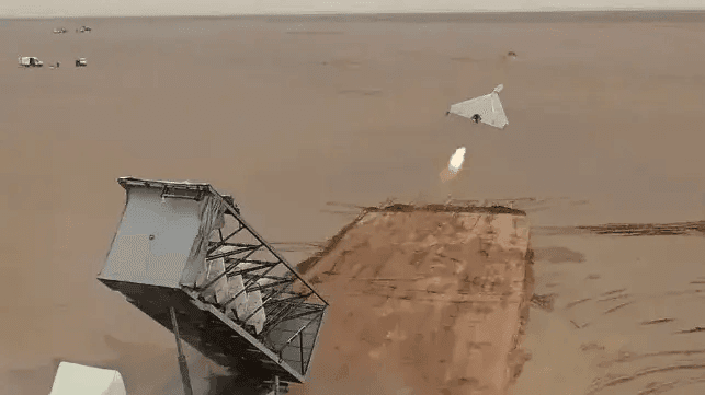 Imagen de portada - EE. UU. ataca lanzador de drones iraní tras ataque a buques mercantes