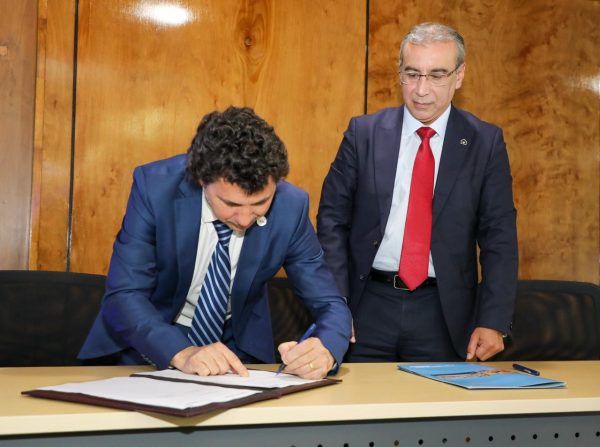Imagen de portada - EPV-Chilquinta Alliance for the Electrical Reconversion of the Port of Valparaíso