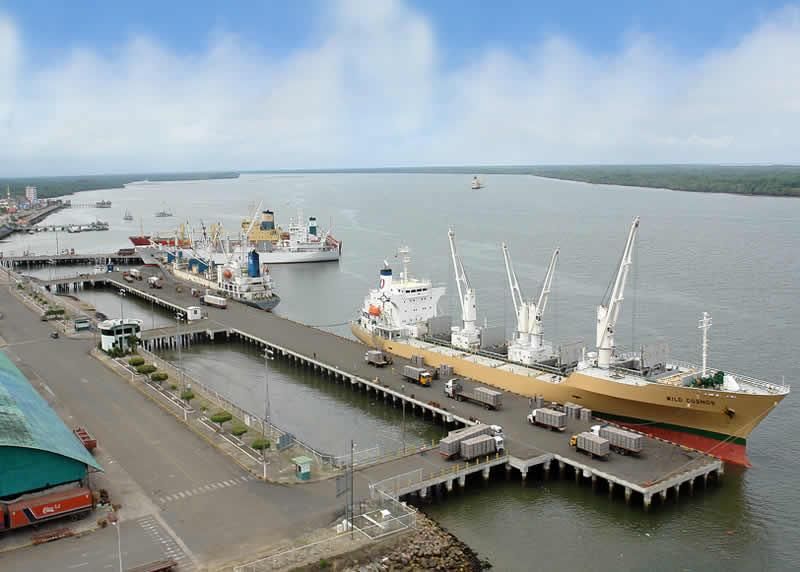 Imagen de portada - Ecuador Militarizes Puerto Bolívar to Reinforce Strategic Security and Logistics Operability