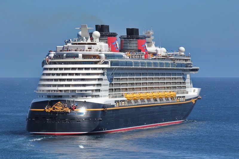 Imagen de portada - El Disney Dream Comienza la Temporada de Puerto Base en Southampton con Cruceros Europeos