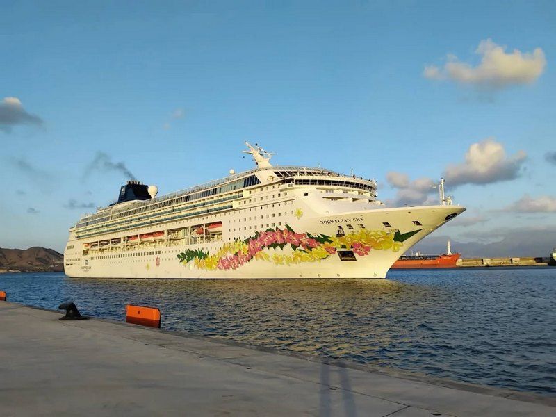Imagen de portada - El Norwegian Sky Completa su Viaje Final Antes de la Entrega a Cordelia