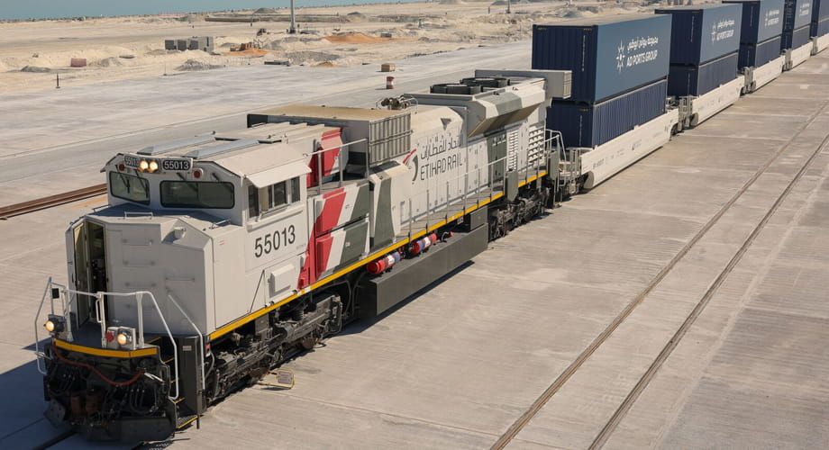 Imagen de portada - Etihad Rail and AD Ports Group Launch Integrated Rail Service, Connect...