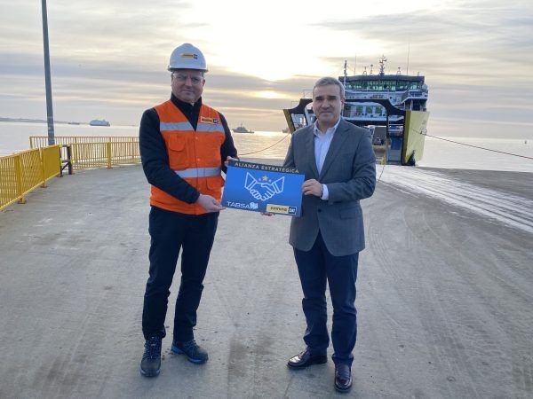Imagen de portada - Finning and Tabsa Sign Agreement for Digital Monitoring of Shipping Fleet