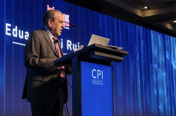 Imagen de portada - Frei Highlights Role of Private Investment in Renewal of Chilean Port Concessions