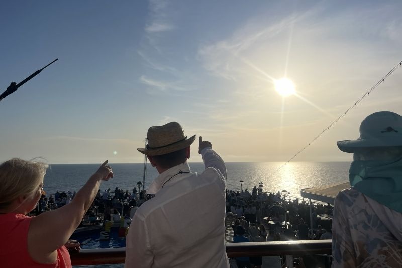 Imagen de portada - Holland America lanza viajes para el eclipse de 2027 y las auroras boreales
