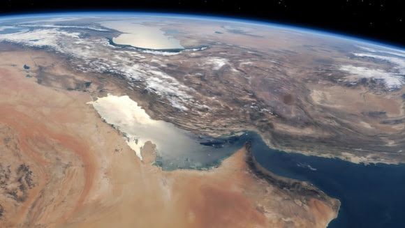 Imagen de portada - IMO Condemns Attacks on Ships in Strait of Hormuz After Ceasefire Ends