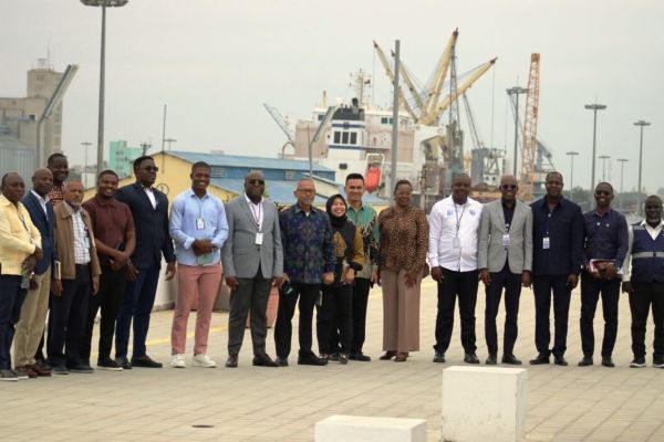 Imagen de portada - Indonesian Ambassador Seeks to Expand Investments in Lobito Port