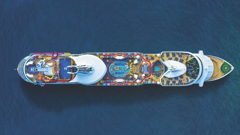 Imagen de portada - Itinerario del Navigator of the Seas Modificado por Condiciones de Tormenta Tropical