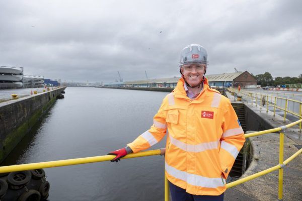 Imagen de portada - Jamie Strain Takes Over as Head of Peel Ports Operations in Scotland