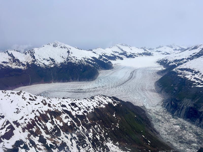 Imagen de portada - Juneau Pospones la Votación Obligatoria del Límite de Cinco Cruceros