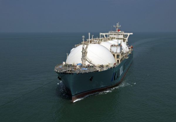 Imagen de portada - Kinetics begins construction of 600 mmscfd FSRU in Singapore