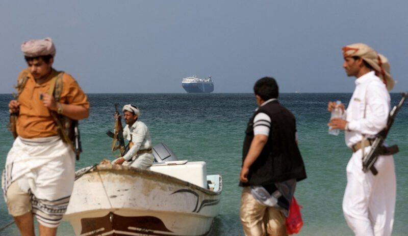 Imagen de portada - Los hutíes toman el puerto de Mocha, intensificando el control del estrecho del Mar Rojo en medio de las tensiones entre Irán y EE. UU.