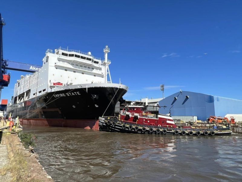 Imagen de portada - MARAD Says No Other Suitable Ship Available for Classified Empire State VII Mission