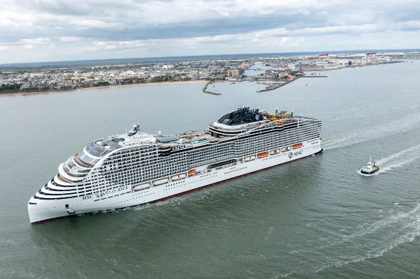 Imagen de portada - MSC World Asia Completes Sea Trials Before November Delivery