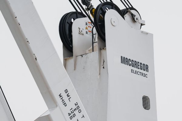 Imagen de portada - MacGregor electric cranes account for over 80% of orders in 2026