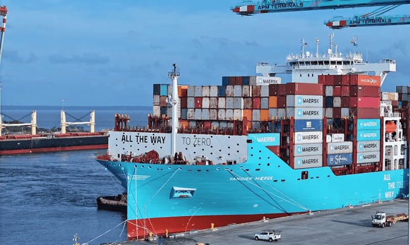 Imagen de portada - Maersk Successfully Completes First US Ship-to-Ship Ethanol Bunkering