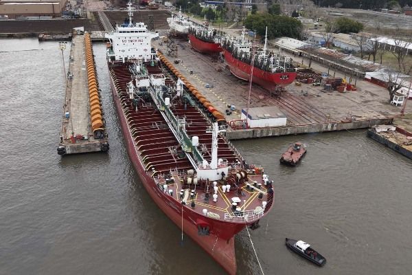 Imagen de portada - Makenita H: Comprehensive Repair at Tandanor for 151.79-meter Tanker