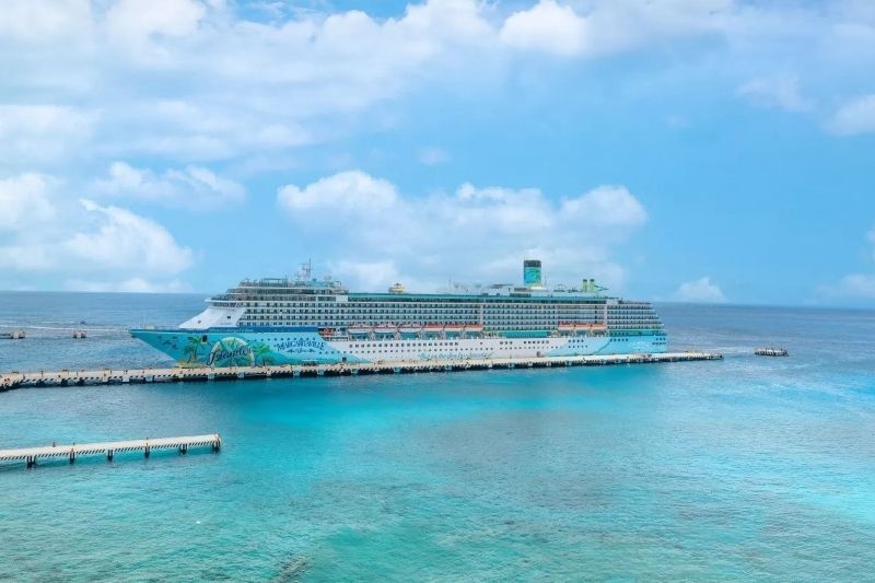 Imagen de portada - Margaritaville Islander Cambia el Horario del Crucero por el Caribe Meridional