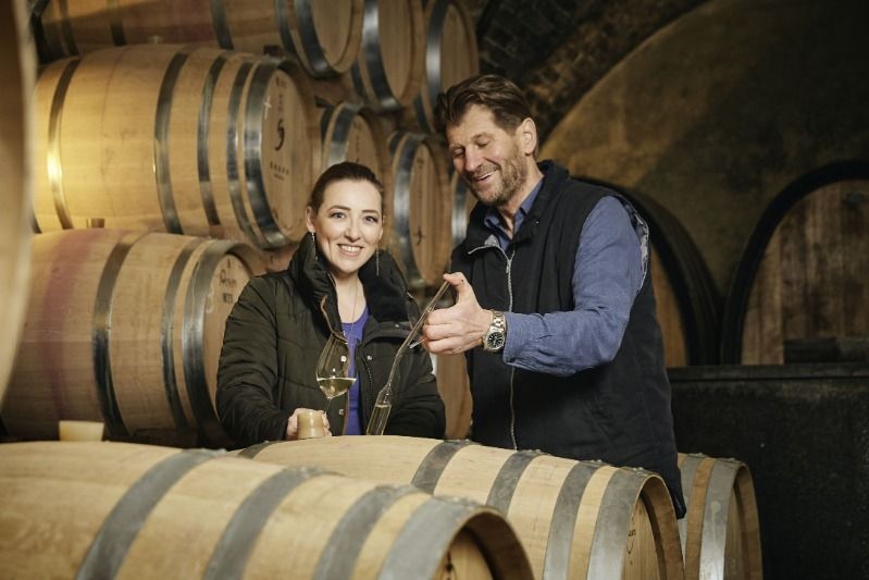 Imagen de portada - Mein Schiff Flow Lanza un Programa de Vino y Cultura de Seis Años con la Bodega Skoff